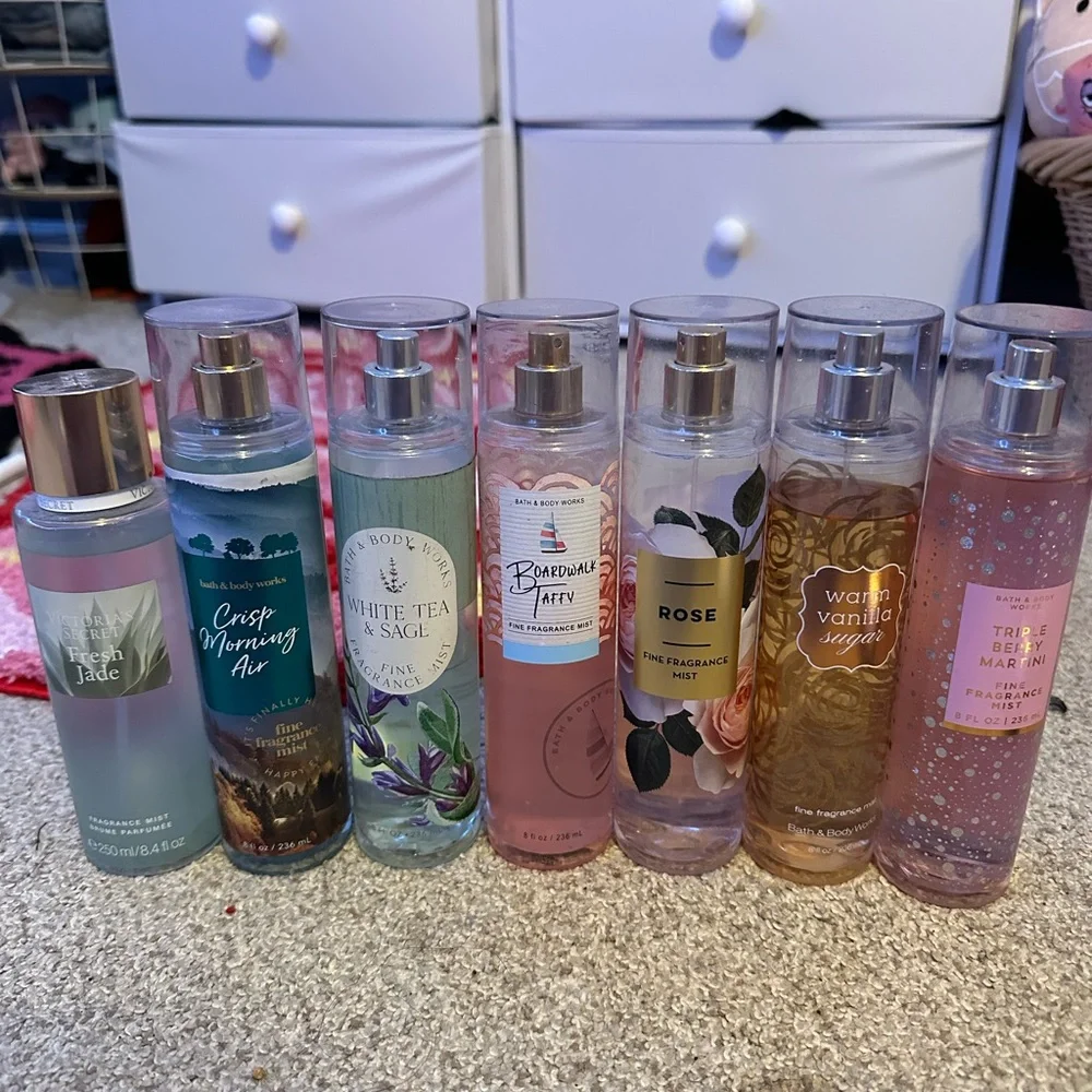 Bath & Body Works Body Wash Collection - Pink, Blue, Gold - Picture 2 of 4